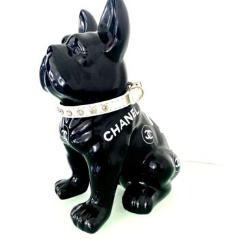 Sculptuur getiteld "Chanel’dog" door The Kri$$$, Origineel Kunstwerk, Acryl