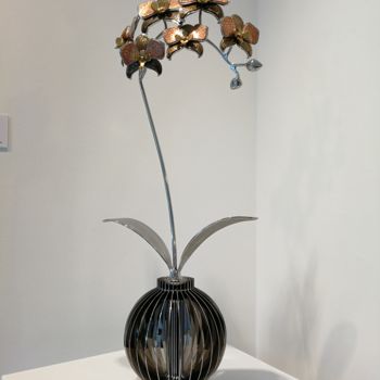 Sculpture titled "Orchidée 6 fleurs" by Thibaud Dière, Original Artwork, Metals