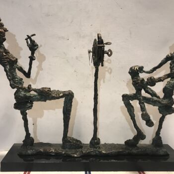 Sculpture intitulée "Debate about old ti…" par Erno Toth, Œuvre d'art originale, Bronze