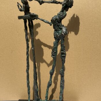 Skulptur mit dem Titel "Creator 2." von Erno Toth, Original-Kunstwerk, Bronze