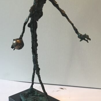 Sculpture titled "Pétangue" by Erno Toth, Original Artwork, Bronze