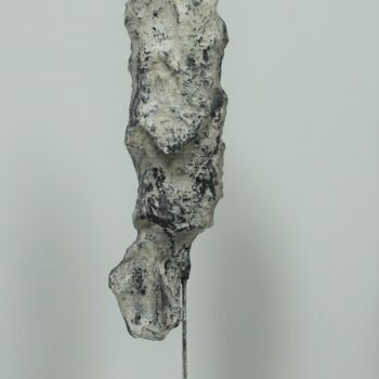 Sculpture titled "Desolate" by Trudie Noordermeer, Original Artwork, Clay