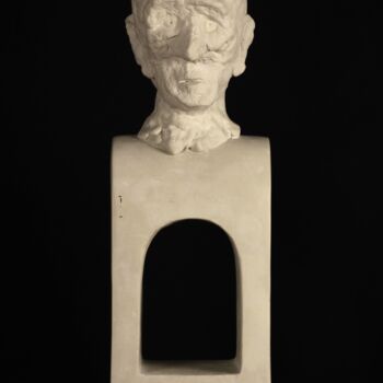Escultura titulada "Hallow" por Valeriu Cazacevschi, Obra de arte original, Cemento