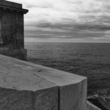 Фотография под названием "Behind the sea" - Vedesty, Подлинное произведение искусства, Цифровая фотография