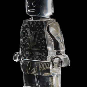 Sculpture titled "ROBOCLUSON LOUIS VU…" by Vincent Sabatier (VerSus), Original Artwork, Resin