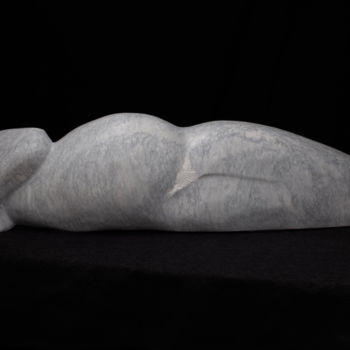 Скульптура под названием "Forest Nymph" - Melanie Zibit, Подлинное произведение искусства, Камень