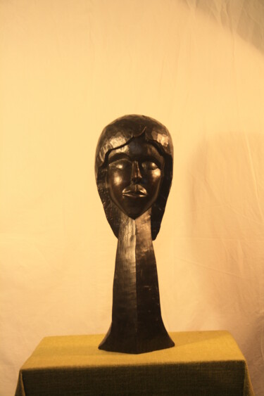 雕塑 标题为“Jeune fille” 由Abdellouahab Selka, 原创艺术品, 木