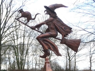 Sculptuur getiteld "Heks in koper" door Ælt (Atelier Lebrun Transinne), Origineel Kunstwerk, Metalen