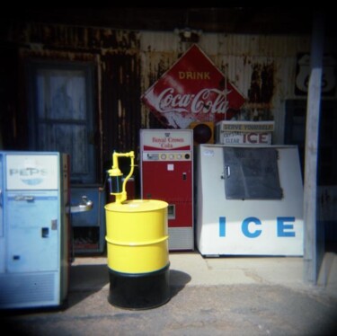 Photographie intitulée "Route 66" par Agnès M, Œuvre d'art originale