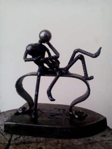 Sculpture titled "Les amoureux" by Agostinho Dacunha, Original Artwork, Metals