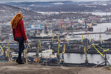 Photographie intitulée "Murmansk girl - Sig…" par Alban Luherne, Œuvre d'art originale, Photographie non manipulée