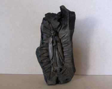 Скульптура под названием "Virgin of Guadalupe…" - Alberto Thirion, Подлинное произведение искусства, Дерево