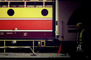 Fotografia zatytułowany „Train station” autorstwa Alen Gurovic, Oryginalna praca, Fotografia nie manipulowana
