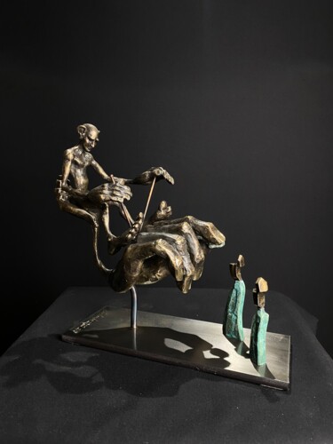 Sculpture titled "Hirnverteiler 1/8" by Alfred Eberharter, Original Artwork, Bronze