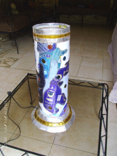 Design intitulée "lampe colonne bleue" par Sobel, Œuvre d'art originale