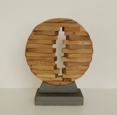 Skulptur mit dem Titel "Imperfect world" von Anna Beltrame A＋D Art, Original-Kunstwerk, Holz