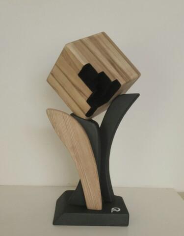 Skulptur mit dem Titel "World cup" von Anna Beltrame A＋D Art, Original-Kunstwerk, Holz
