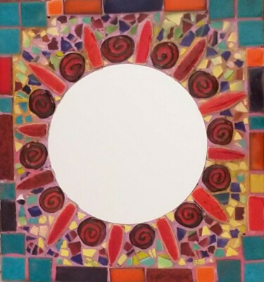 Sculpture titled "Miroir rond sur boi…" by Anne Cabon, Original Artwork, Mosaic Mounted on Wood Panel