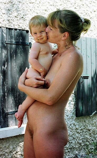 Photographie intitulée "Tendresse" par Annick Terwagne, Pastelliste De La Fémin, Œuvre d'art originale