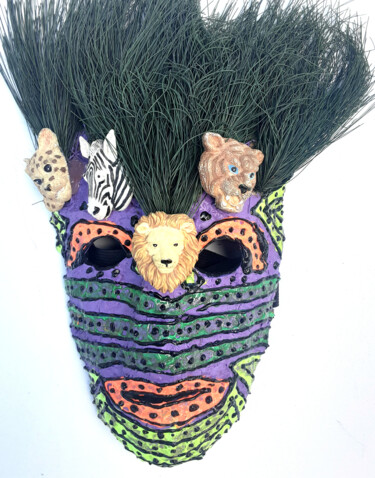 Skulptur mit dem Titel "Animal Jungle Mask…" von Anthony Saldivar, Original-Kunstwerk, Acryl