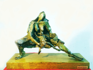 Escultura titulada "" MATERNITE ELANCEE…" por Antoine Berbari, Obra de arte original, Bronce
