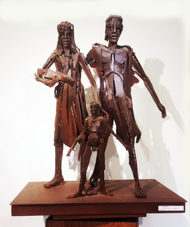 Escultura titulada "" LA FAMILLE "" por Antoine Berbari, Obra de arte original, Metales