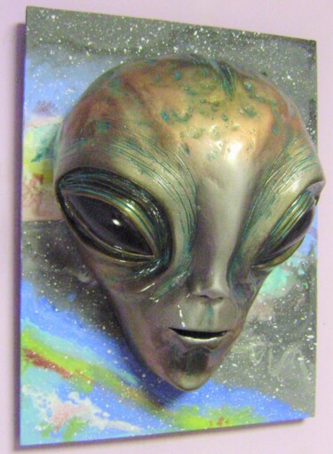 雕塑 标题为“Alien head decor, A…” 由Antonio Mayer, 原创艺术品, 石膏 安装在木板上