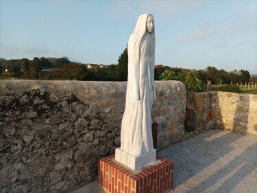 Escultura titulada "Virgen del Carmen" por Antonio Sanz, Obra de arte original, Piedra