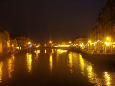 Fotografia intitolato "bayonne" da Aquartistiq, Opera d'arte originale