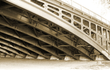 Photography titled "pont paris" by Arkadiusz Gepchard, Original Artwork, Digital Photography