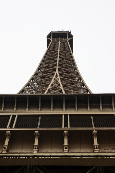 Photography titled "Tour Eiffel 01" by Arkadiusz Gepchard, Original Artwork, Digital Photography
