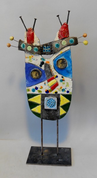 Sculpture titled "masque 1" by Armelle Colombier, Original Artwork, Ceramics