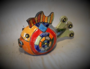 雕塑 标题为“poisson multicolore” 由Armelle Colombier, 原创艺术品, 陶瓷