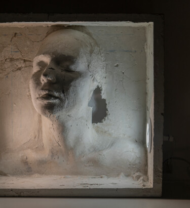 Escultura titulada "Leteya" por Armen Manukyan-Burovtsov (Armmenart), Obra de arte original, Cemento