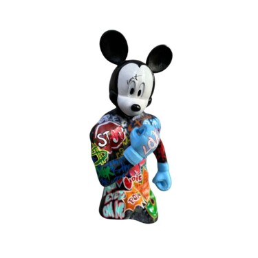 Escultura titulada "Champion Mickey" por Dervis Yusuf Akdemir, Obra de arte original, Resina