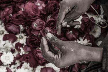Fotografie getiteld "Roses garland" door Anna Sowinska, Origineel Kunstwerk, Digitale fotografie