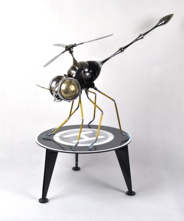 Scultura intitolato "Helicopter( Dragonf…" da Artūras Tamašauskas, Opera d'arte originale, Metalli