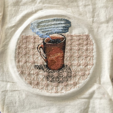 Textile Art με τίτλο "A cup of coffee on…" από Aura Cruz, Αυθεντικά έργα τέχνης, Κέντημα