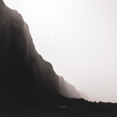 Photography titled "Les Falaises" by Aurélien Bellido, Original Artwork, Digital Photography