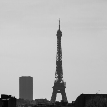 Photography titled "Les tours de Paris…" by Aurélien Comte, Original Artwork, Digital Photography