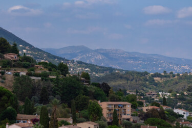 Fotografia intitolato "Environs de Vence,…" da Aurélien Comte, Opera d'arte originale, Fotografia digitale