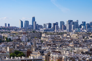 Photographie intitulée "Vue sur la Défense" par Aurélien Comte, Œuvre d'art originale, Photographie numérique