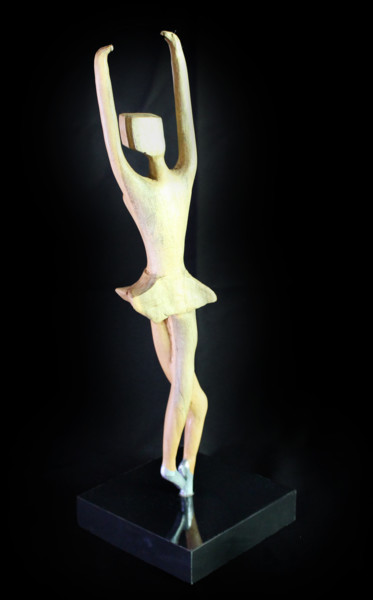 Escultura intitulada "bailarina-5.jpg" por R Bacchi, Obras de arte originais
