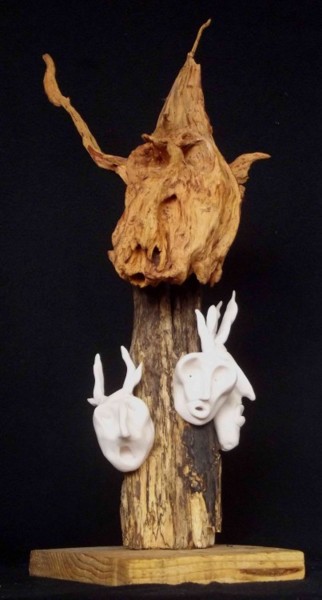Sculpture intitulée "Des visages, des fi…" par Batich, Œuvre d'art originale, Céramique
