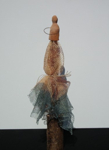 Sculpture intitulée "Fétiche 2 - marquise" par Bebu, Œuvre d'art originale, Argile