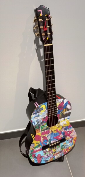 Diseño titulada "Guitare POP In" por Bernard Xavier, Obra de arte original, Accesorios