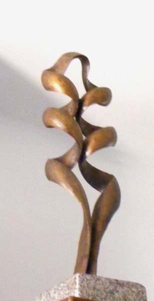 Scultura intitolato "Standing woman figu…" da Bertalan, Opera d'arte originale, Metalli