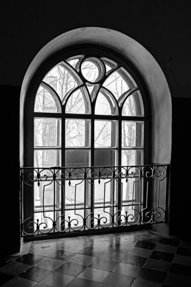 Fotografia intitulada "Window at noon" por Andrii Bilonozhko, Obras de arte originais, Fotografia digital