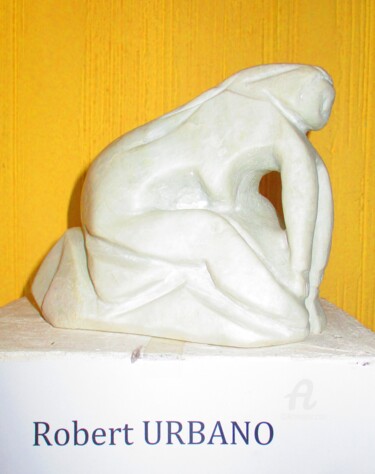 Sculpture titled "Femme nu" by Roberto Urbano, Original Artwork, Stone
