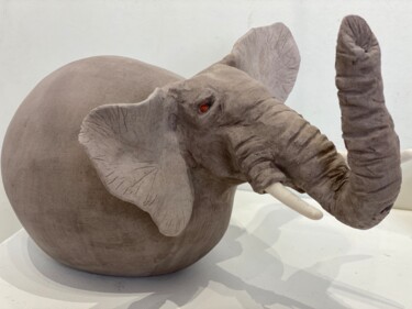 Rzeźba zatytułowany „Éléphant boule” autorstwa Nicole Boldo, Oryginalna praca, Glina